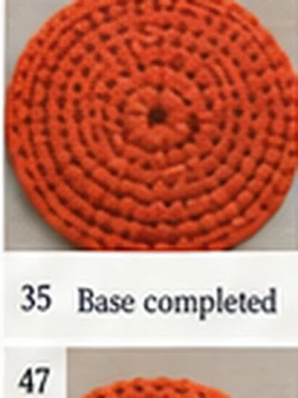 Spiral shell crochet handbag step 35: Ch 4 and join for spiral cord.